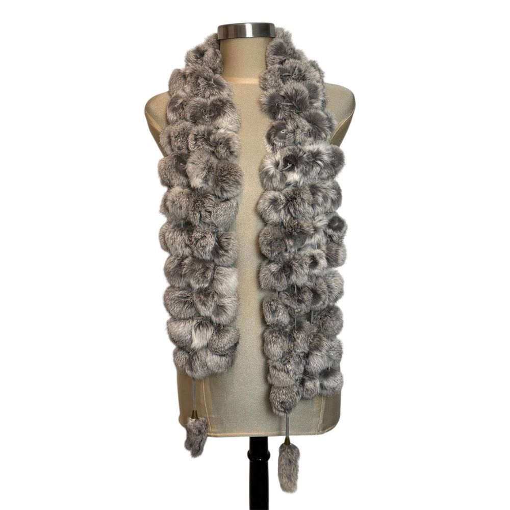 Genuine Rabbit Fur Pom Pom Scarf Silver Gray Frost Mobwife Old Hollywood Glam